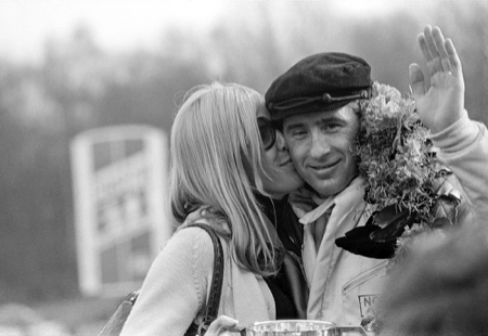 Jackie-Stewart-gets-a-kiss-from-his-wife-.jpg