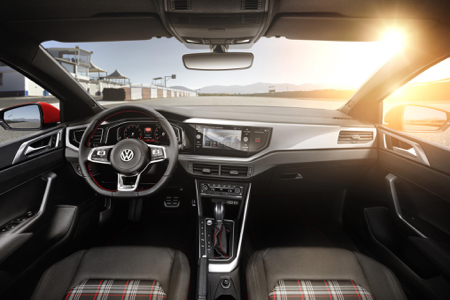 VW-Polo-2017-7.jpg